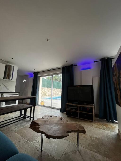 Jolie Maison Avec Vue Sur Piscine بوك بيل آرْ المظهر الخارجي الصورة