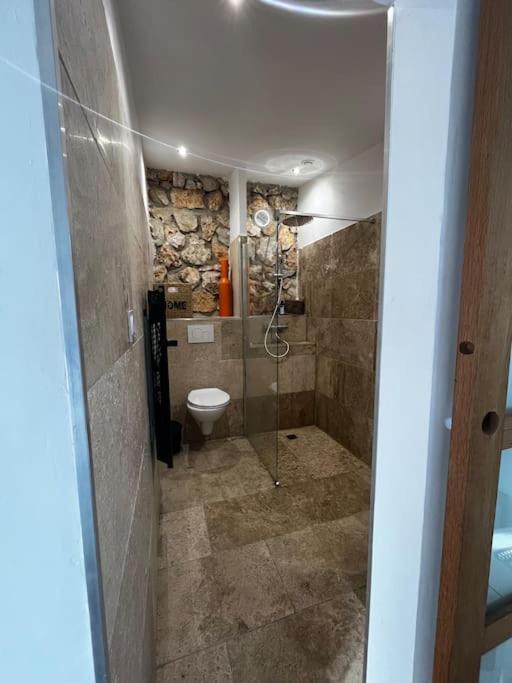 Jolie Maison Avec Vue Sur Piscine بوك بيل آرْ المظهر الخارجي الصورة