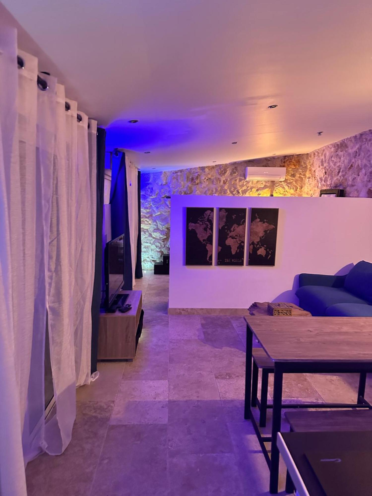 Jolie Maison Avec Vue Sur Piscine بوك بيل آرْ المظهر الخارجي الصورة